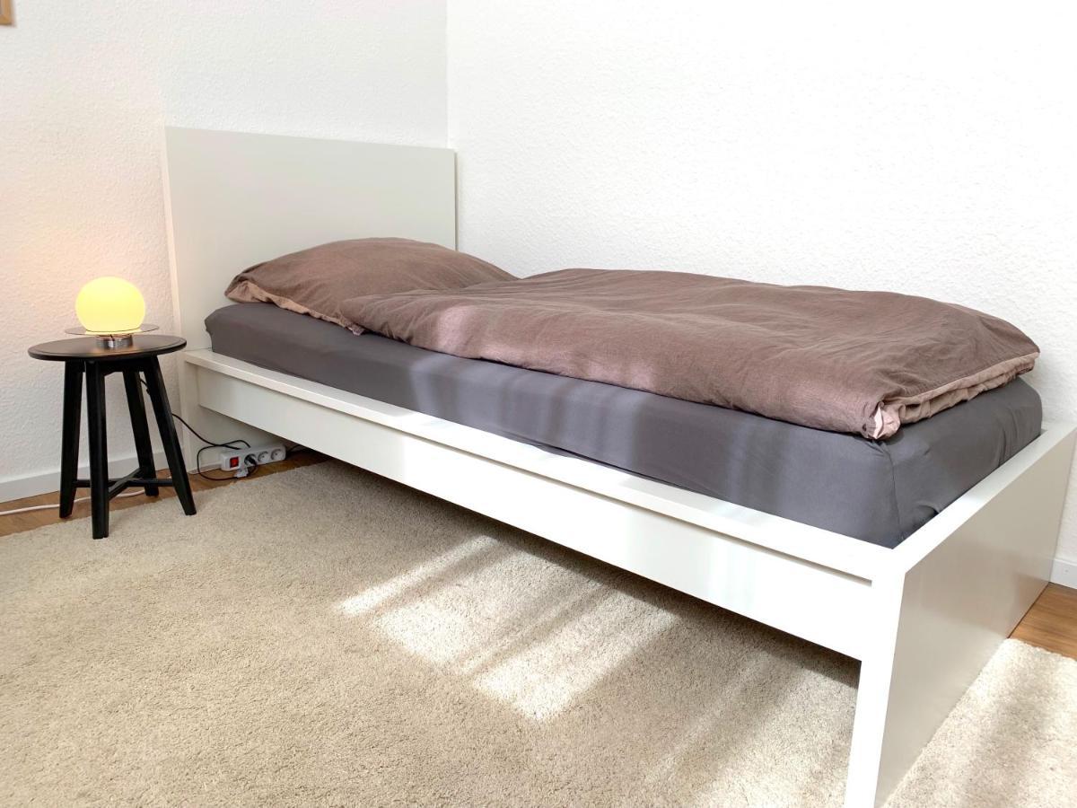 Alles Komplett - 2 Schlafzimmer, Grosse Kueche, Bad Keulen Buitenkant foto