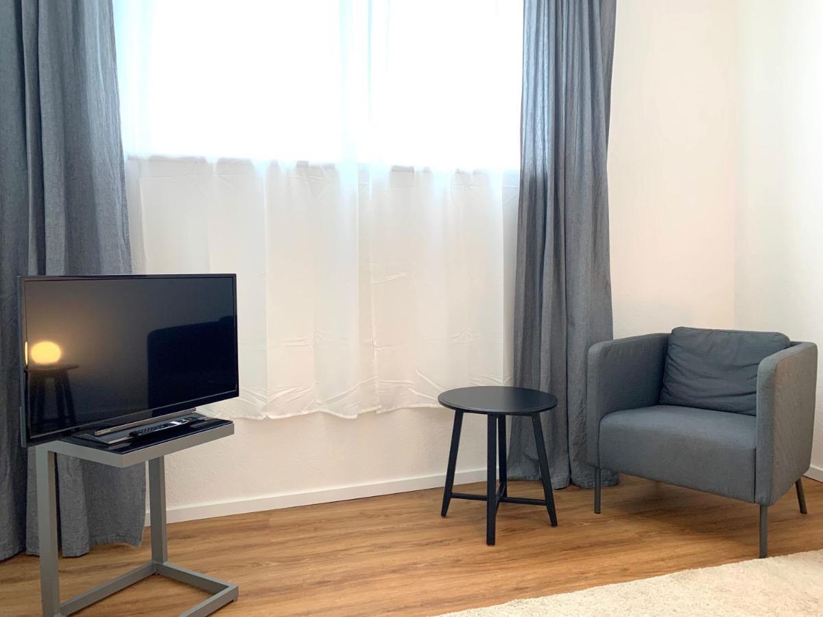 Alles Komplett - 2 Schlafzimmer, Grosse Kueche, Bad Keulen Buitenkant foto